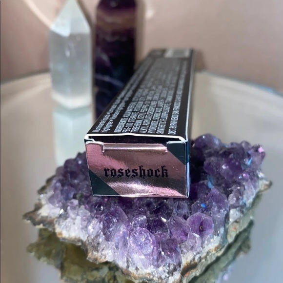 Kay Von D Liquid Highlighter - Picture 2 of 2